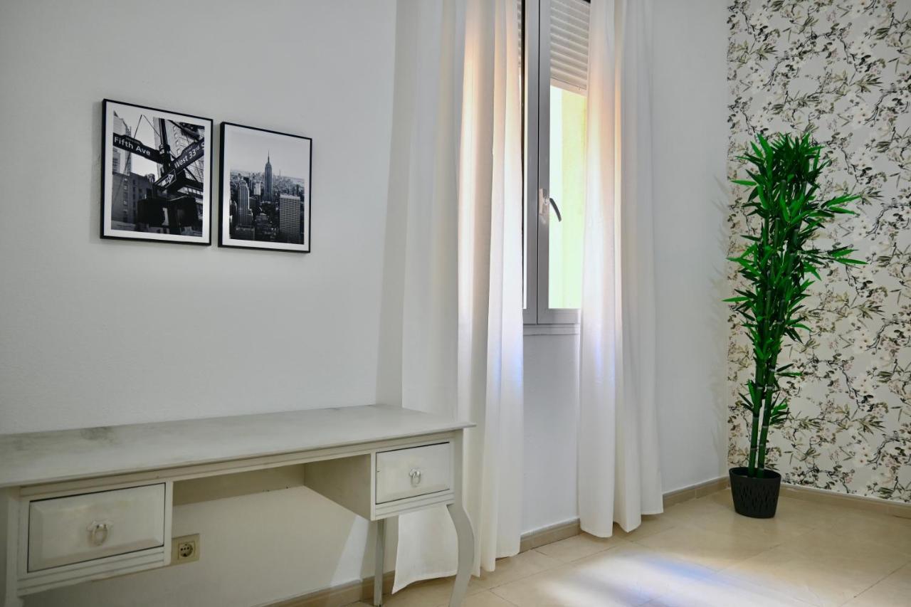 For You Rentals Centrico Apartamento Temporal En La Calle Infanta Inf1A Madrid Extérieur photo