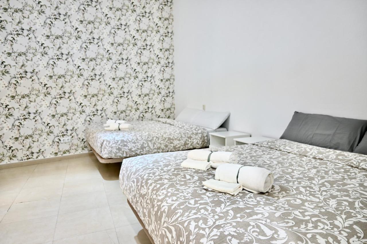 For You Rentals Centrico Apartamento Temporal En La Calle Infanta Inf1A Madrid Extérieur photo