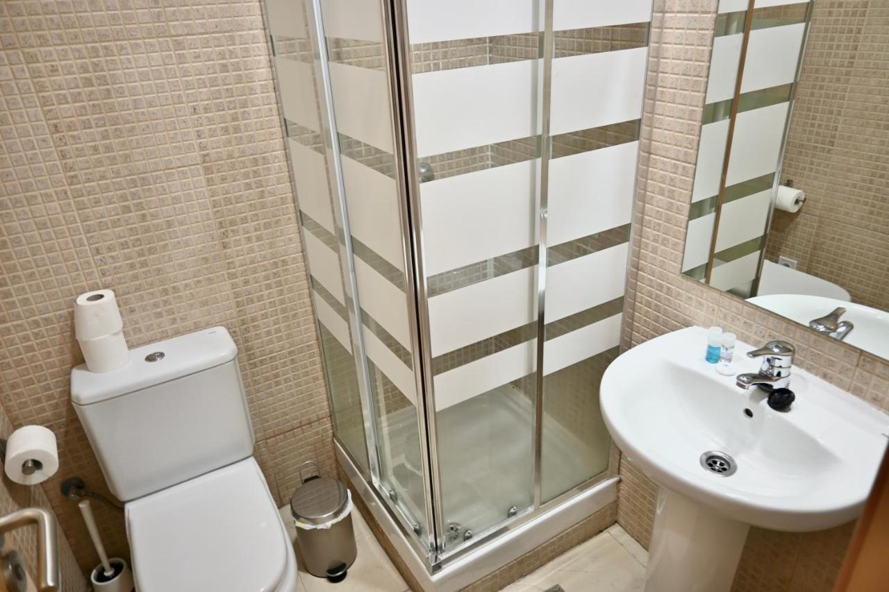 For You Rentals Centrico Apartamento Temporal En La Calle Infanta Inf1A Madrid Extérieur photo